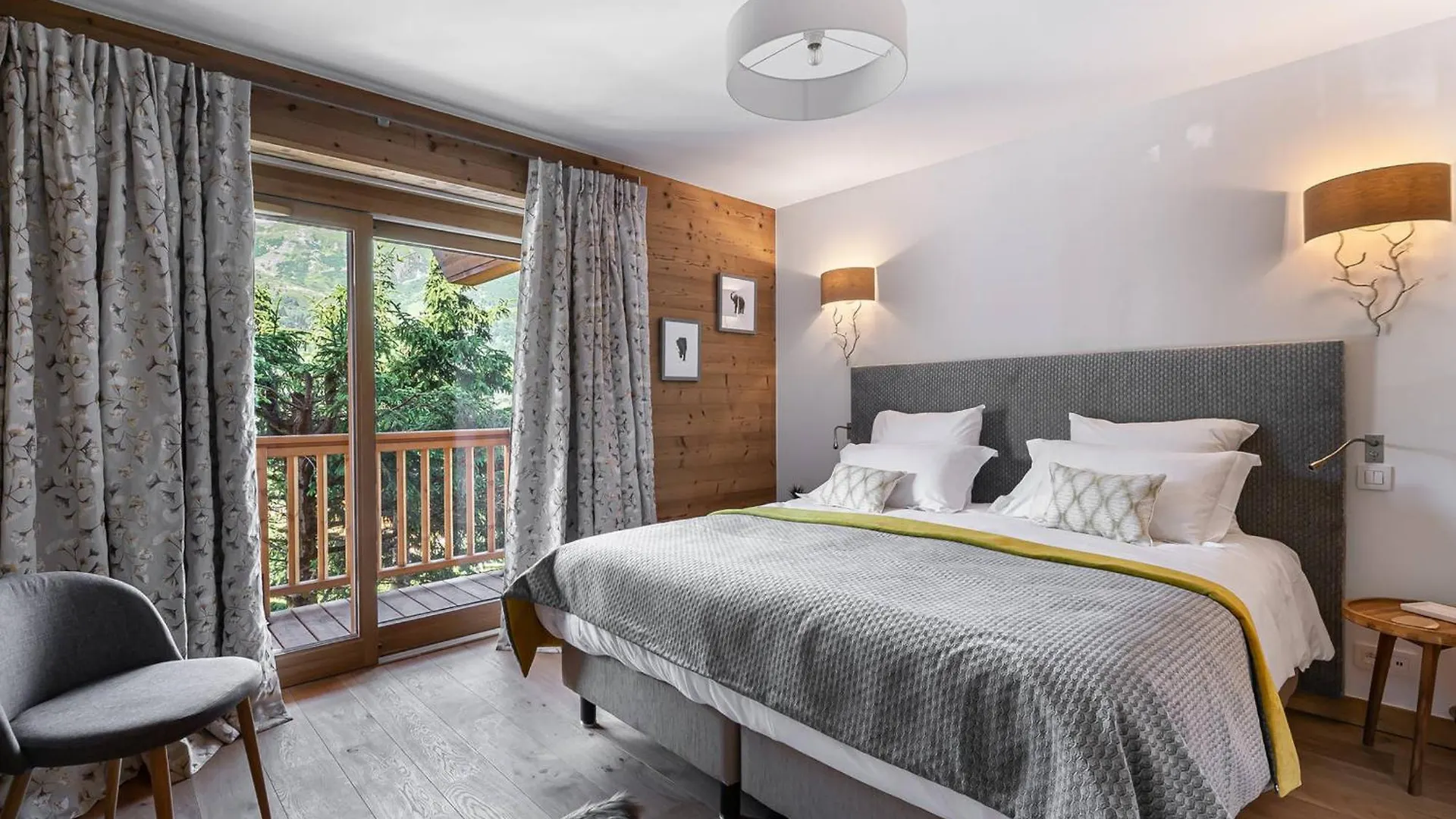 Chalet Moderne Et Cosy Avec Jacuzzi, Sauna Et Parking A Meribel - Fr-1-565-1 Les Allues